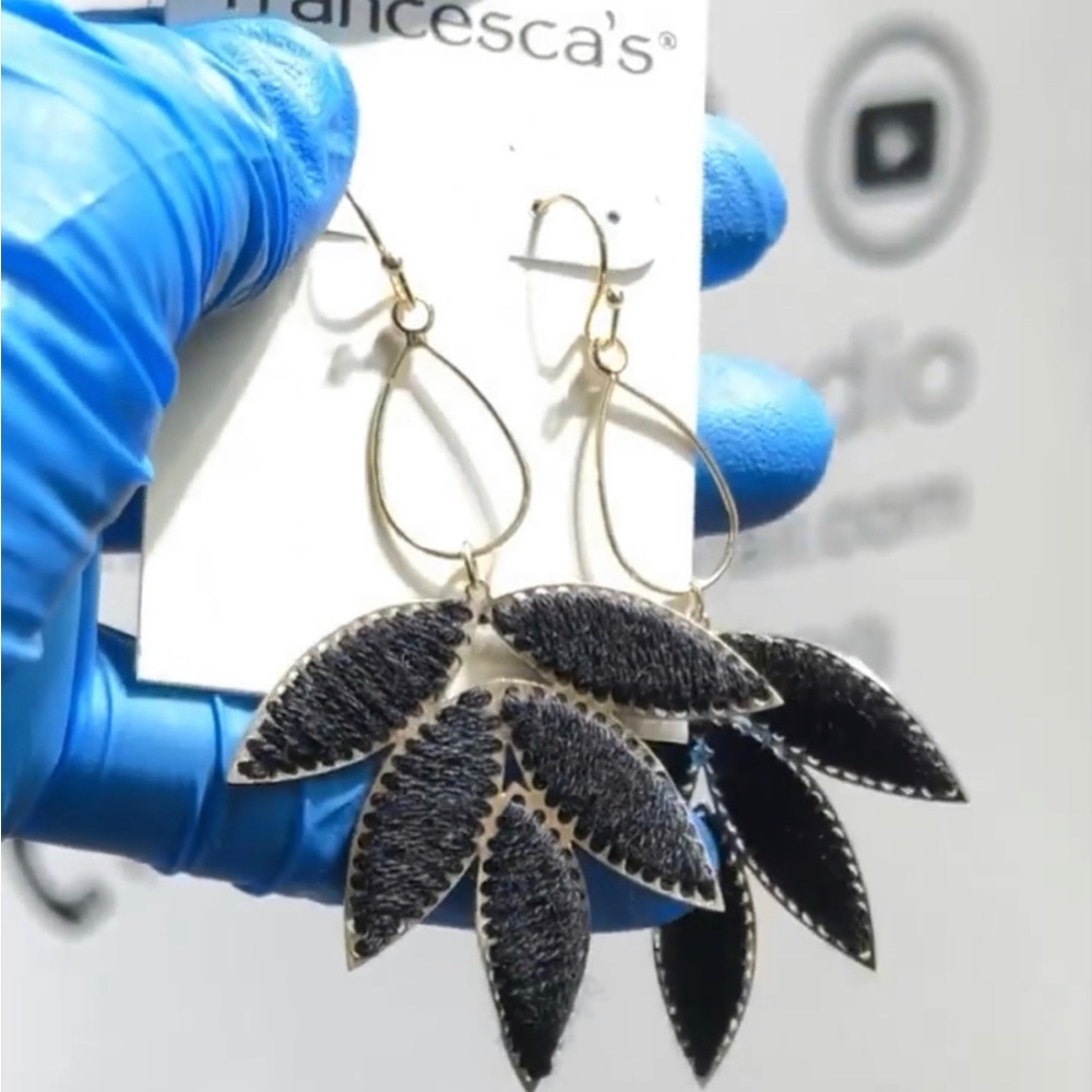 francesca's EARINGS new! With tags!